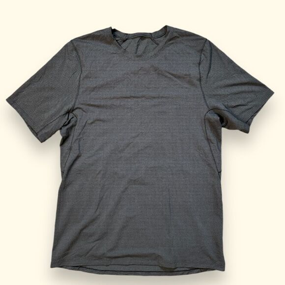 Lululemon All Terrain Short Sleeve sz Large - Picture 1 of 7